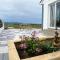 Mountain View a hideaway with breathtaking views - Ray