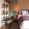 Stylish-2BR, Boutique property, 5min to ManAirport