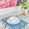 Modern Apartment in Corktown Hamilton Sleeps 4