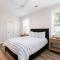 Victory Views Estate:Luxury Retreat for 25+ Guests