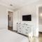 Spindrift House -Huge Pool, Dock - Сток-Айленд