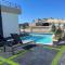 Hideaway Chateau Pyramid Point - Stanmore Grove