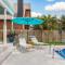 Luxury Family Beach Escape with Heated Pool and Putting Green - 塔彭斯普林斯 Luxury Family Beach Escape with Heated Pool and Putting Green - 塔彭斯普林斯
