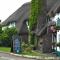 Greyhound Country Inn