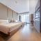 Atour Hotel Zhongshan North Station V-PARK Plaza
