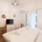Elegant & Fresh Apartment in Hip Pagrati, Athens - Athen