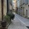 Uzès Place aux Herbes Elégance Renaissance