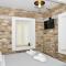 Captain Theos modern apartment Maria