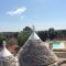 Trullo with swimming pool. Charme&relax