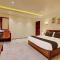 Super OYO Townhouse OAK Clove Boutique Hotel Rajaji Nagar Near Lulu Mall Bengaluru