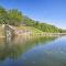 Branson Condo with Pool about 3 Mi to Silver Dollar City - Branson West