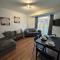 A Very Spacious House-4BR-Sleeps 8 - Warrington