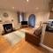 Maxs Woodland Lodge