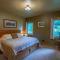 Snow Creek Lodge - West Yellowstone