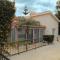 Beautiful villa five minutes from Coral Bay beach!
