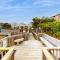 275 W First St #22F