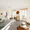 Lake View Cozy Apartment with Small Garden - كومو