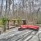 Charming Cabin with Fire Pit and Decks about 7 Mi to Helen - Sautee Nacoochee