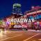 Modest Melrose - 5 Mins to Broadway - Rooftop Deck - Nashville