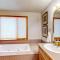 Black Butte Ranch: Hilltop Getaway - Black Butte Ranch