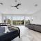 The Narrows- Stunning Bayfront Villa on Captiva