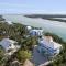 The Narrows- Stunning Bayfront Villa on Captiva