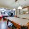 Pool Table and Patio Cozy Lawrenceville Apt - 罗维莎