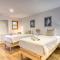 Spacious Home with Tropical Garden, BBQ, Near Seaside