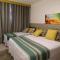 Flat encantador com piscinas aquecidas, academia e playground