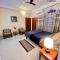 Solace: Perfect 2-Bedroom Abode - Guwahati