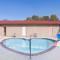 Travelodge by Wyndham Clarksville