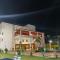 MOMENTS RESORT