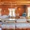 Holiday Home Laattajan hirsipirtti by Interhome