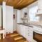 Holiday Home Wanha karminranta by Interhome - Koirakivi