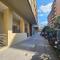 6 tram stops to Center - San Donato Apartment