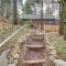 1 Mi to Lake Crestline Cabin with Private Hot Tub!