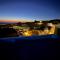 Amphitrite Suites Santorini - Vóthon