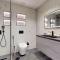 Torch Tower - Glamorous Two Bedroom - Dubai