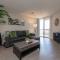 Hollywood 1Bed Apt w Rooftop pool & Panoramic View - لوس أنجلوس