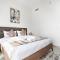StoneTree - Luxurious 2 BR - Prime Location - Dubaj