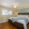 Broken Bow Getaway Pet Friendly Midtown - Bend