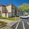 Biloxi Condo with Pool Access - Steps to Beach! - 比洛克西