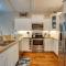 Private backyard with pool, All Bedrooms Ensuite! - Holmes Beach