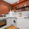 Nice Renting - 9b Massena - Chic Escape in the Heart of Nice Comfort & Charm !
