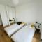 Presquîle, appartement neuf avec balcon, salle de gym et parking