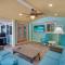 3 min walk to the beach with large private pool - Holmes Beach