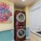 3 min walk to the beach with large private pool - Holmes Beach