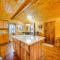 Broken Bow Abode with Hot Tub Less Than 7 Mi to Lake! - بروكن بو