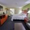 The Mariner Resort Cape Cod by The Red Collection