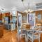 Footprints In The Sand by Oak Island Accommodations - أوك آيلاند